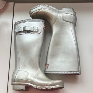 Hunter Metallic Silver Boots (girls size 2 & boys size 1)